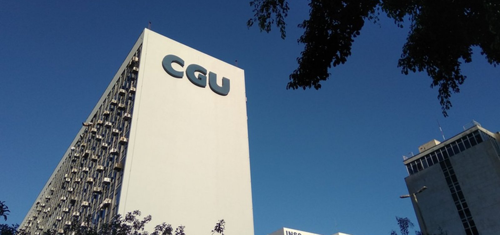 Auditoria Da Cgu Aponta R Milh Es Em Pagamentos De Seguro