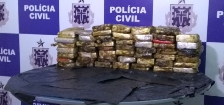 Carga De Kg De Coca Na Avaliada Em R Milh O Apreendida Em