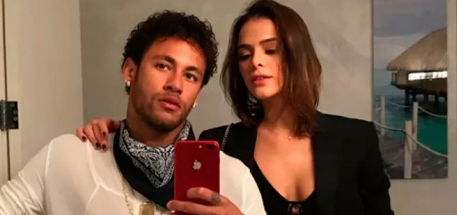 Bruna Marquezine E Neymar Cogitam Morar Juntos Ap S Copa Metro