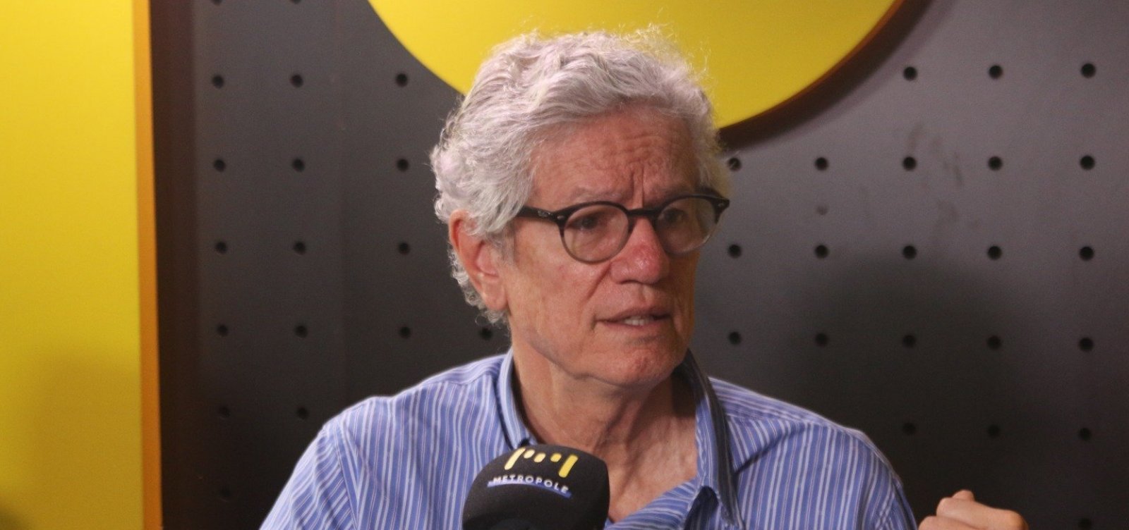 Para além do dólar: um caminho para uma nova moeda internacional de reserva