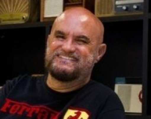 Jolivaldo Freitas