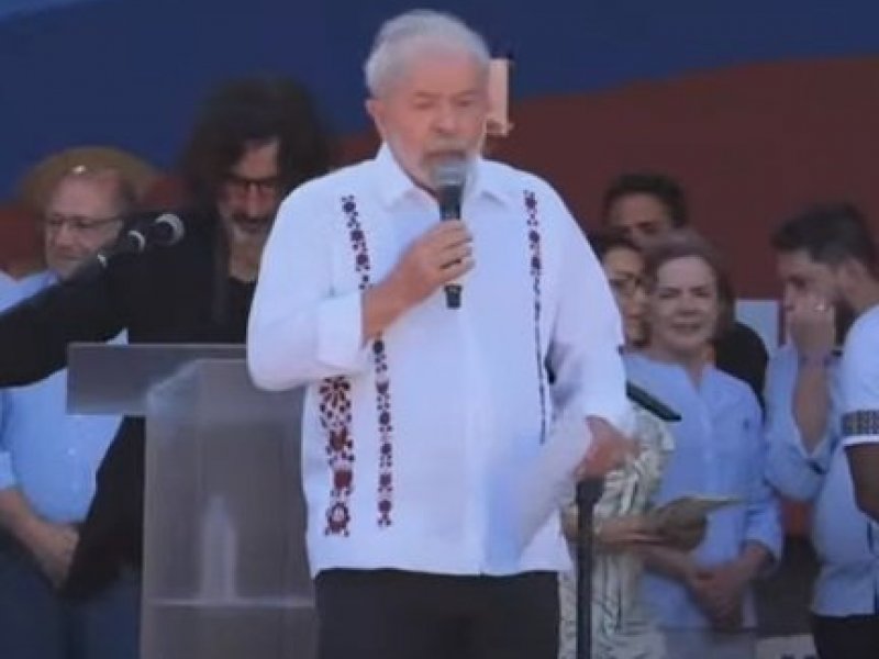 “Aqui na Bahia eu tenho um candidato, e é Jerônimo Rodrigues”, diz Lula