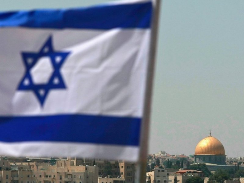 Israel lança ataque contra o Irã, afirma imprensa dos EUA