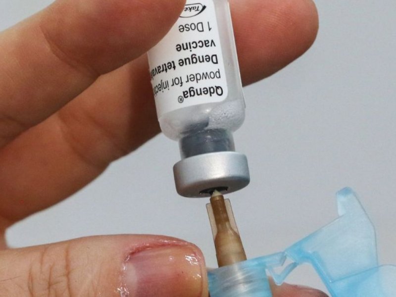 Salvador amplia vacinação contra dengue para público de 6 a 16 anos; confira lista de postos