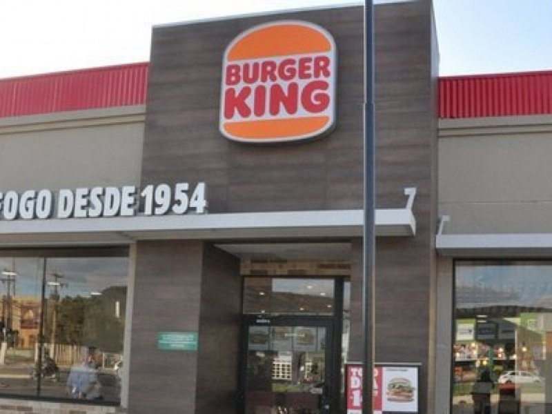 Lojas da Burger King no sudoeste baiano são interditadas por dívidas trabalhistas de mais de R$1 milhão