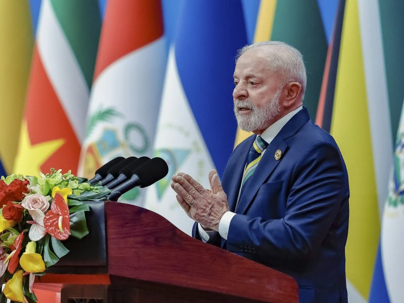 Precisamos buscar parceiros que queiram construir um mundo compartilhado, diz Lula