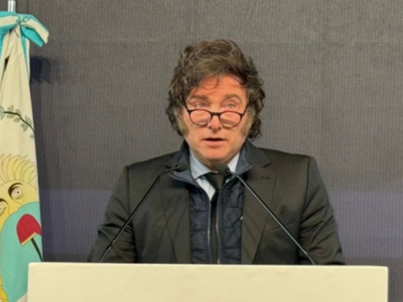 Milei endurece regras para imigrantes na Argentina com novo decreto