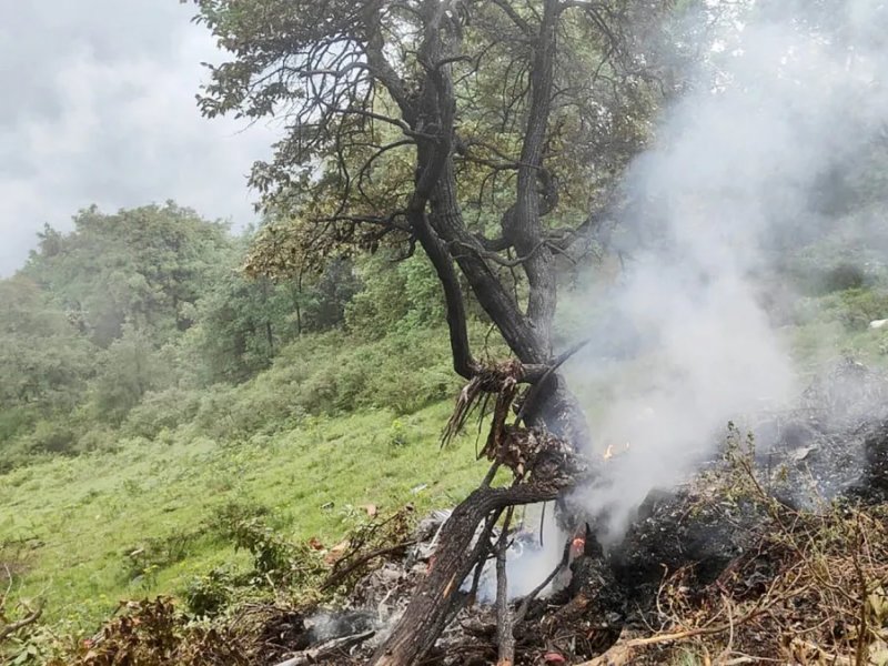 Helicóptero cai na Índia e deixa sete mortos em acidente na região do Himalaia