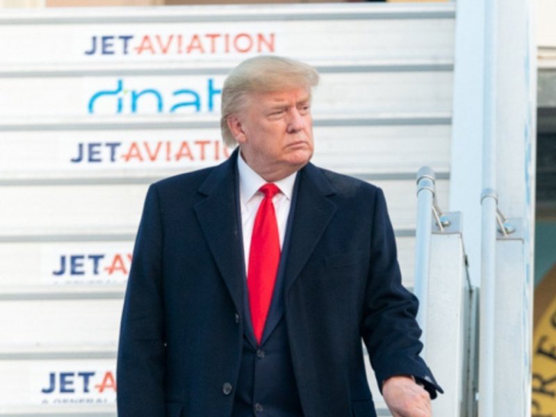 Trump anuncia tarifa de 35% a produtos do Canadá a partir de agosto