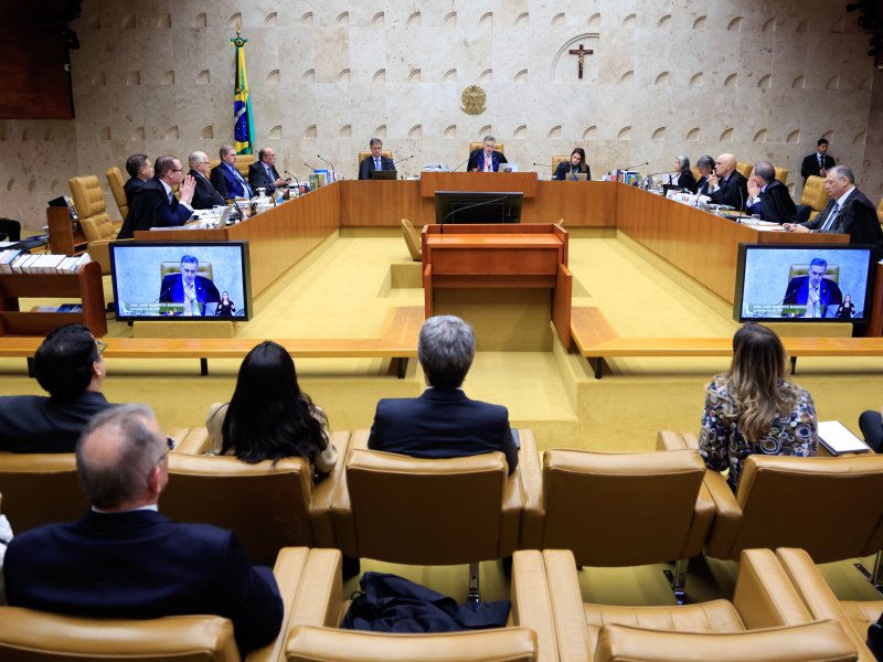STF vê "acusações contundentes" em parecer da PGR contra Bolsonaro