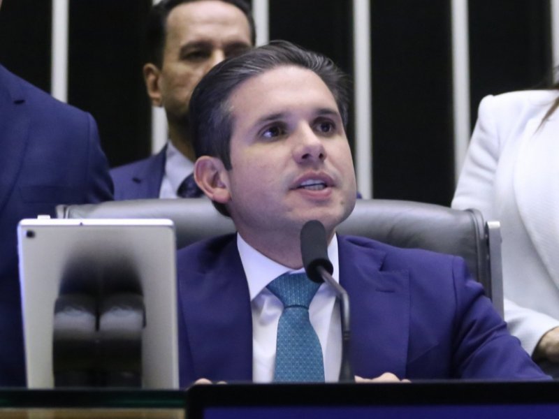 Hugo Motta afasta possibilidade de "anistia ampla, geral e irrestrita" na Câmara"