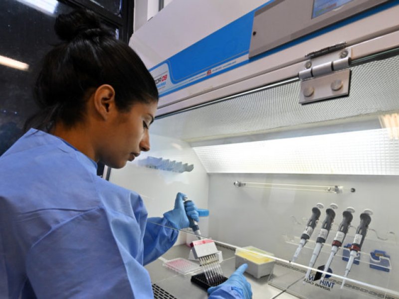 Fiocruz desenvolve plataforma brasileira para vacinas de mRNA