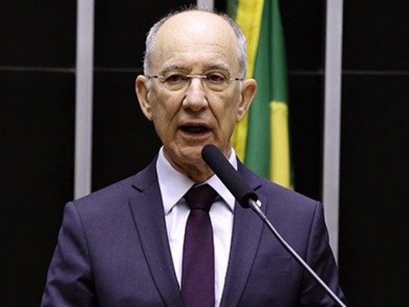 Rui Falcão garante que bancada do PT votará contra Dosimetria: "é uma anistia meia boca"