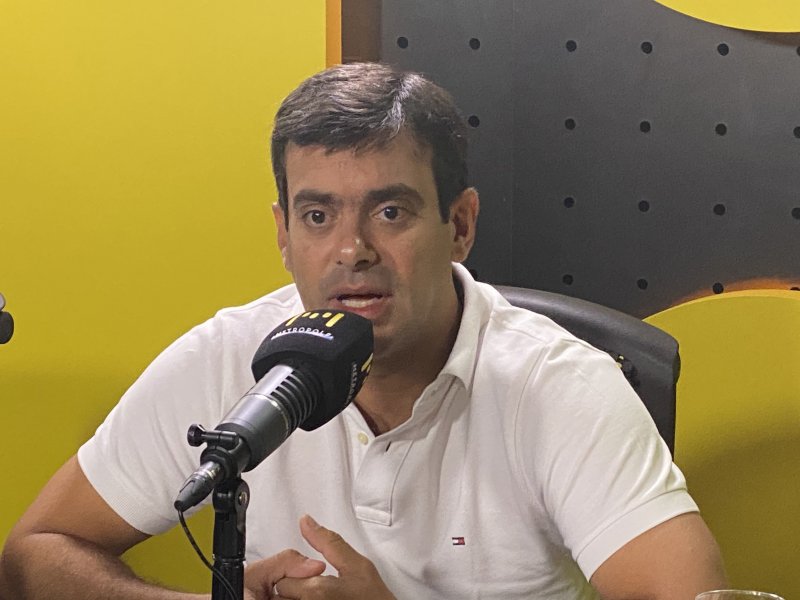 Entrevista com deputado Tiago Correia e medida sobre emendas são destaques no Aos Fatos; ouça
