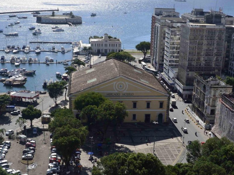 Chuva rápida dá lugar ao sol em Salvador; confira a previsão desta quarta