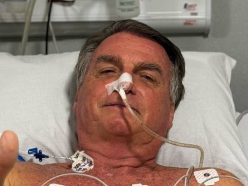 Bolsonaro deve ter alta nesta quinta-feira, diz médico