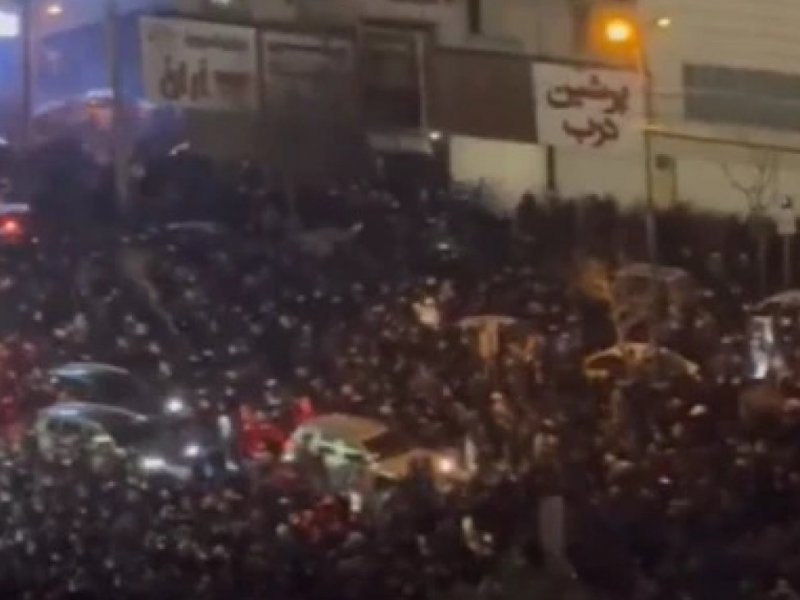 Irã anuncia prisão de ao menos 2.300 pessoas em protestos