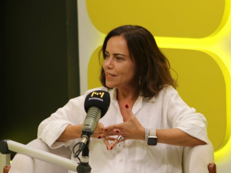 Vânia Abreu explica critérios para escolha do repertório musical