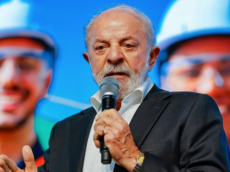 Lula critica defesa de dono do Banco Master e cita impacto de fraude bilionária