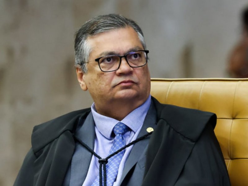 De licença compensatória a auxílio-panetone: saiba quais são os 'penduricalhos' suspensos