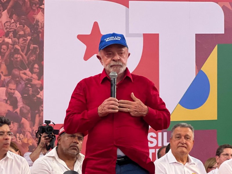 "Não tem essa mais de Lulinha paz e amor", diz Lula sobre disputa eleitoral em 2026