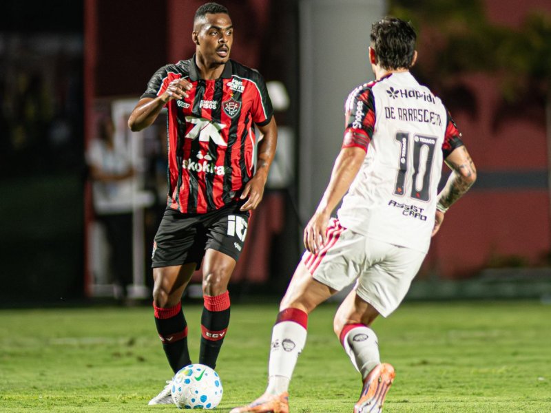 Vitória desperdiça pênalti e perde para a eficiência do Flamengo no Barradão