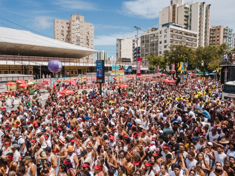 Alinne Rosa, Parangolé e Igor Kannário puxam trios nesta segunda-feira no Campo Grande