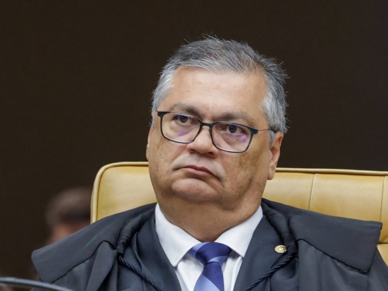 Dino afirma que caberá apenas ao STF regular penduricalhos caso lei não seja aprovada