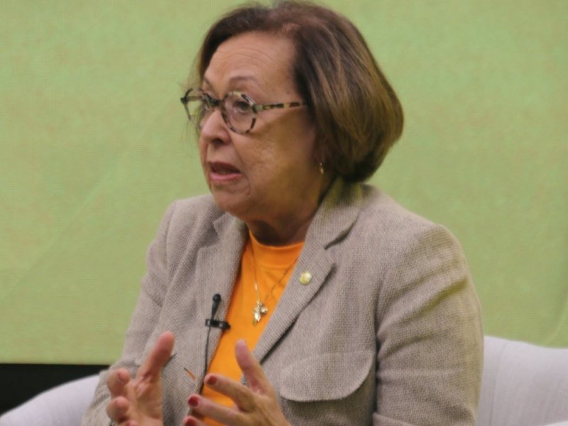 Lídice minimiza saída de Coronel e diz que chapa governista tem força para vencer