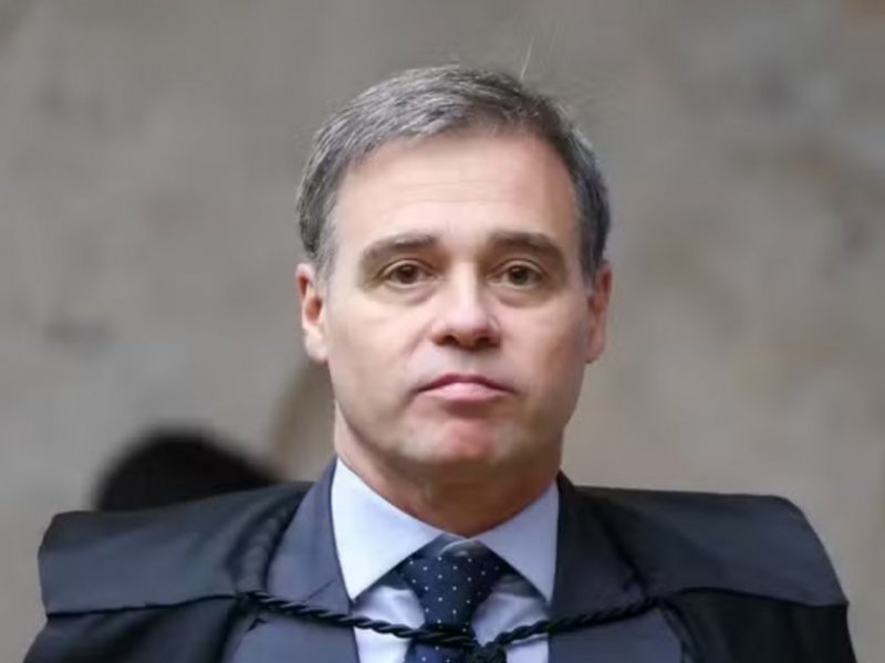 Mendonça autorizou quebra de sigilos de Lulinha antes da CPMI do INSS