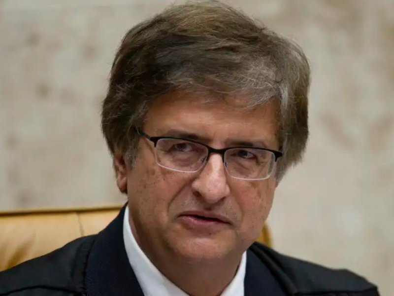 PGR pede ao STF retomada de norma do CFM que proíbe assistolia fetal