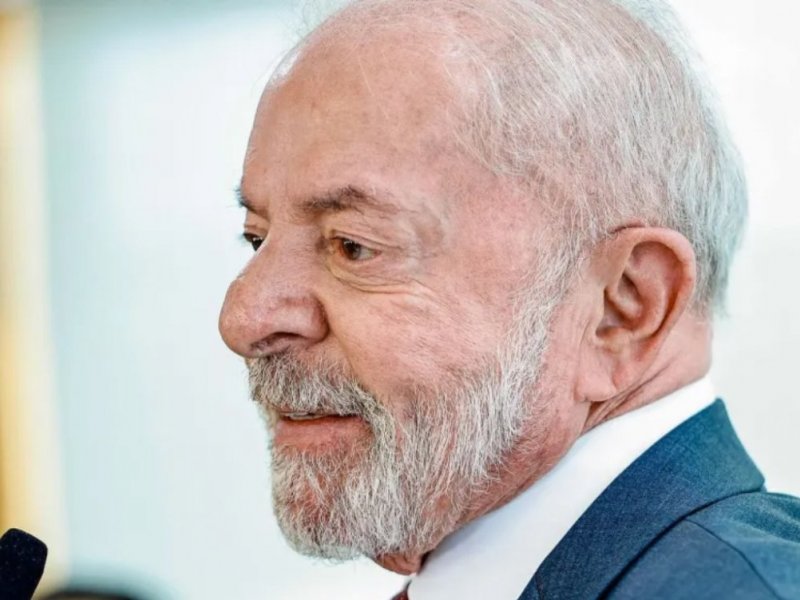 Lula aciona PF para investigar aumentos no diesel