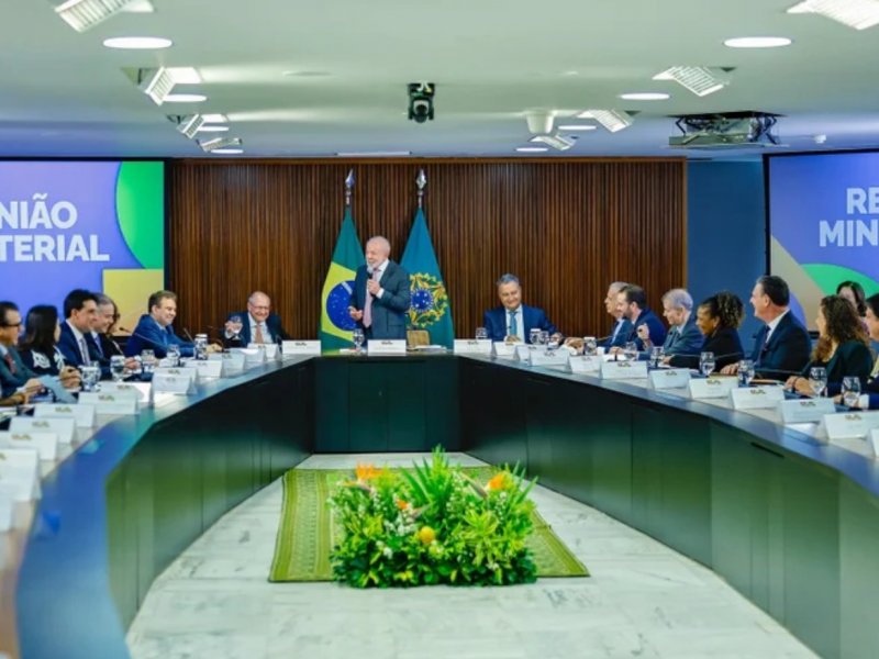 Mudanças no governo Lula e na gestão Bruno Reis são destaques no Aos Fatos; ouça