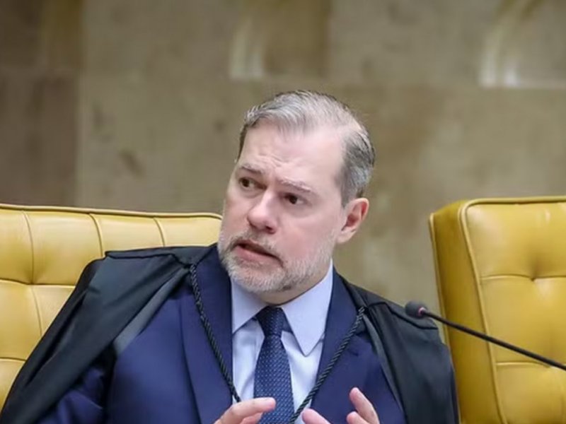 Toffoli viajou em jato de empresa ligada a dono do Banco Master, diz jornal