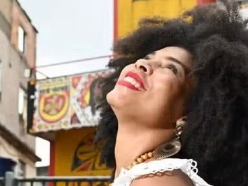 Saiba quem foi a ex-candidata do concurso Deusa do Ébano morta com o filho na Bahia