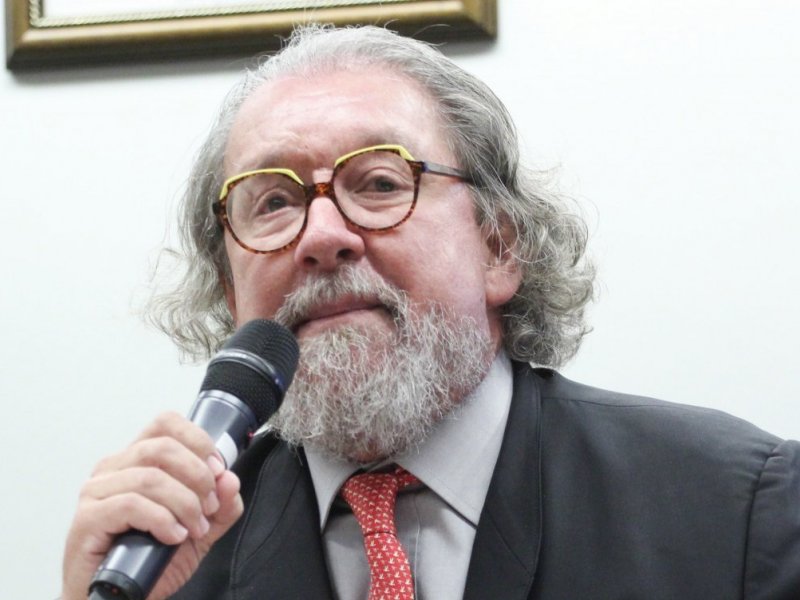 Kakay aponta erro de Trump ao tratar Irã como Venezuela: “Irã se preparou”