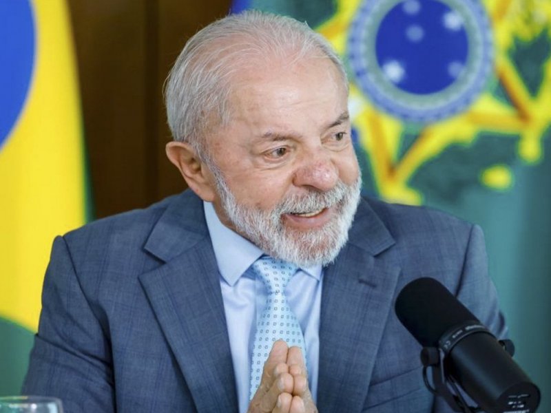 Lula critica apostas online e diz que bets ampliam endividamento das famílias