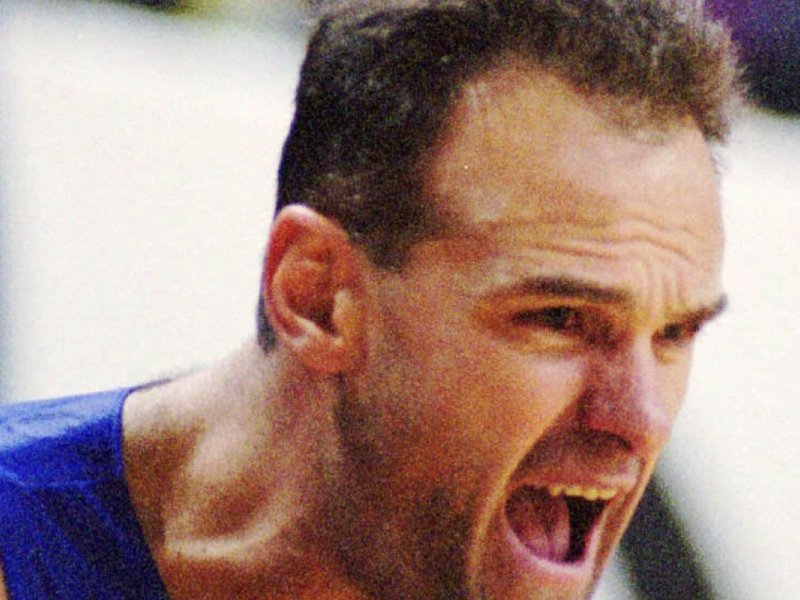 Oscar Schmidt morre aos 68 anos e deixa legado histórico no basquete