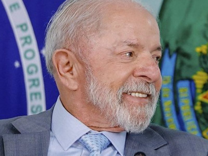 Lula espera que proposta sobre escala 6x1 seja aprovada até o fim de maio