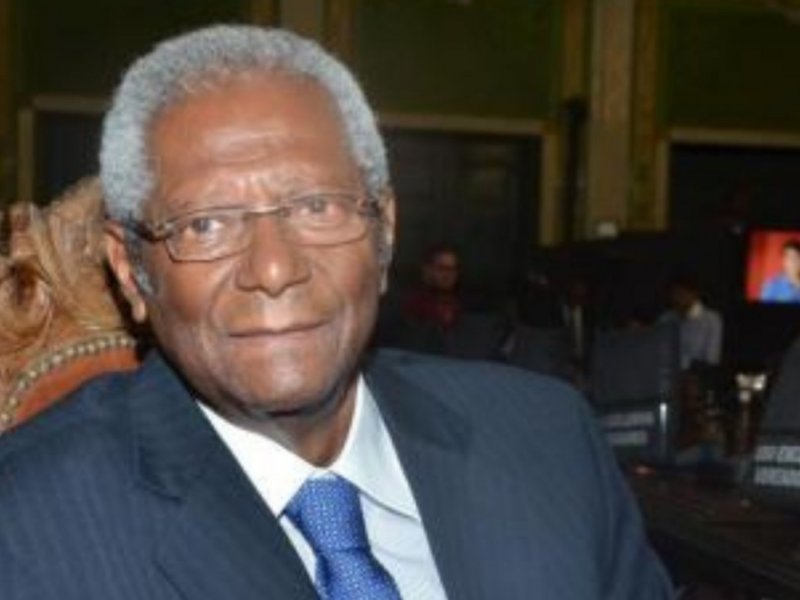 Edvaldo Brito será homenageado com Medalha Orlando Gomes em sessão solene em Salvador