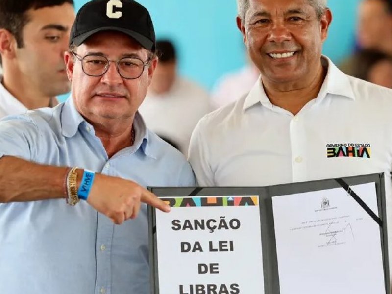 Bahia sanciona lei que reconhece Libras como meio legal de comunicação