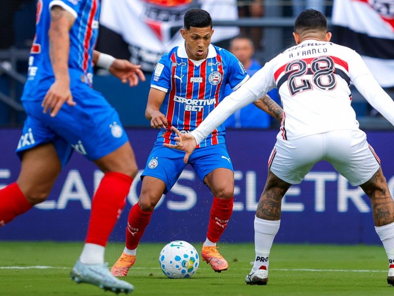 Fora de casa, Bahia sai atrás, mas busca o empate com o São Paulo nos acréscimos