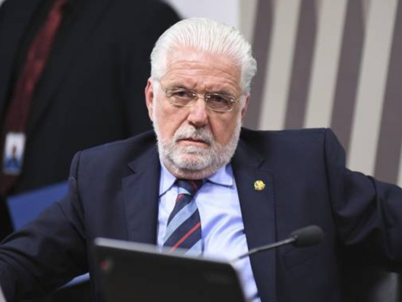 Jaques Wagner diz que se sentiu traído em votação de Jorge Messias ao STF