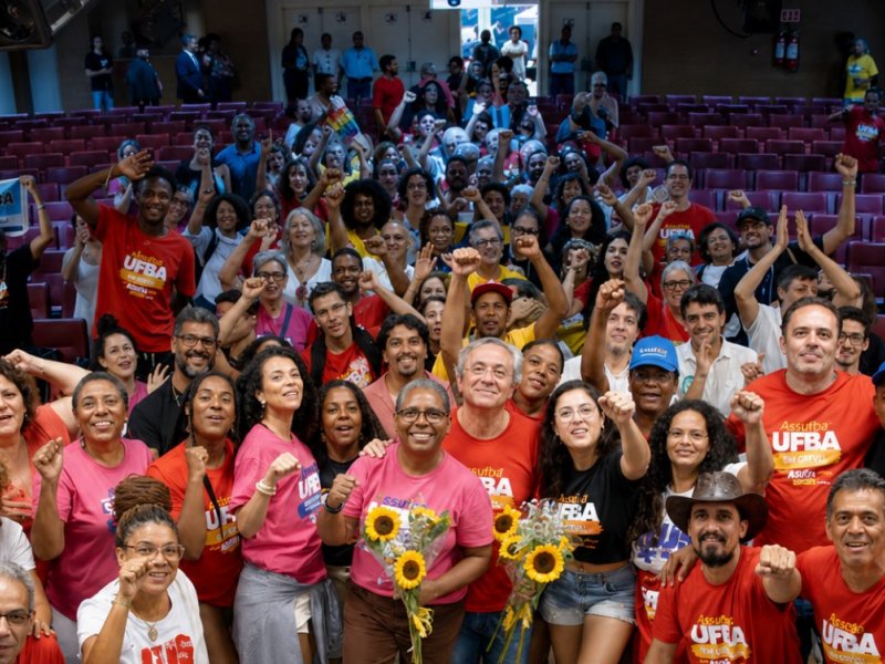 Primeira eleição direta para reitor da Ufba é marcada por tretas entre candidatos