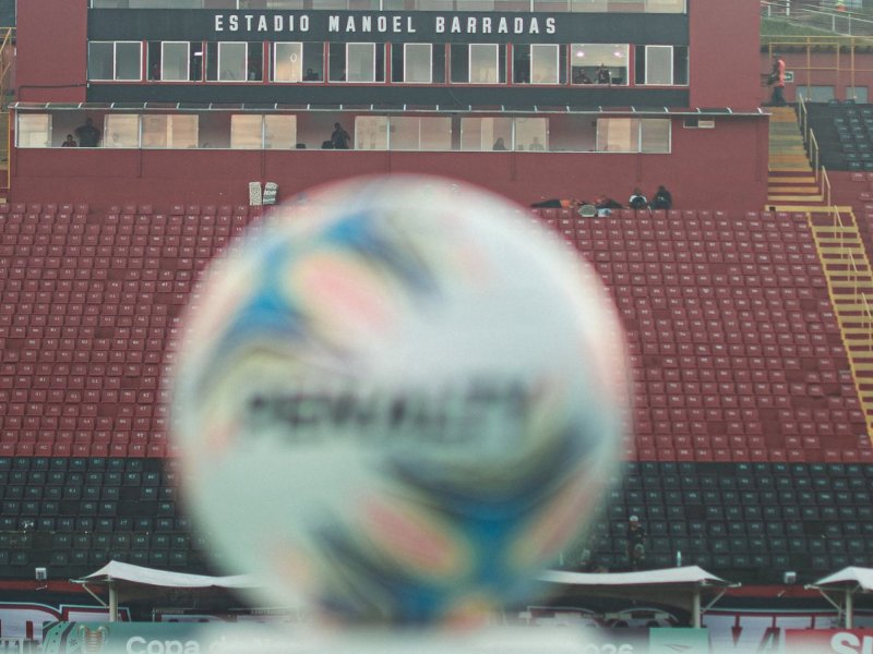 Vitória x Fortaleza: onde assistir, prováveis escalações e arbitragem