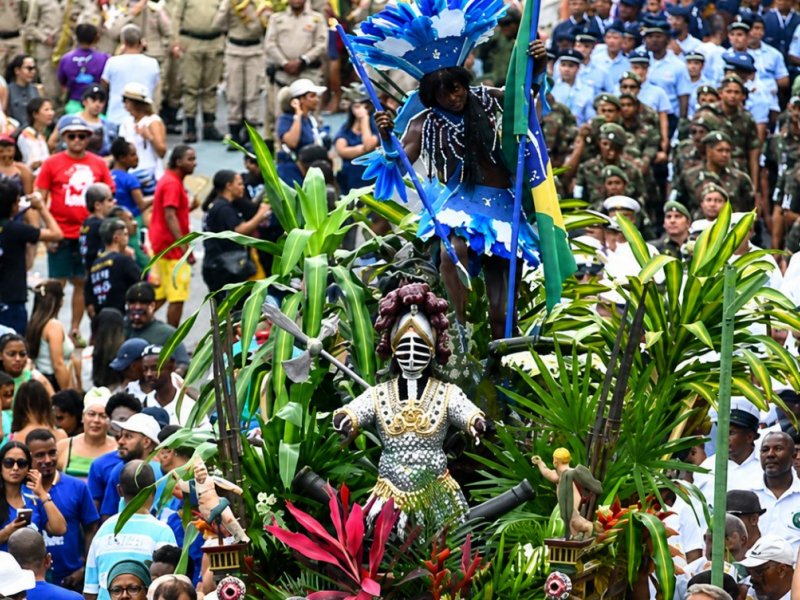 CCJ aprova projeto que torna Salvador sede simbólica do governo no 2 de Julho; entenda