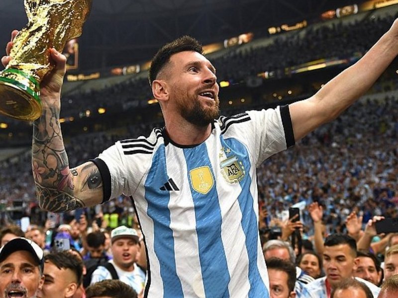 Coroas da Copa: veja quem são os astros mais velhos a disputar o Mundial