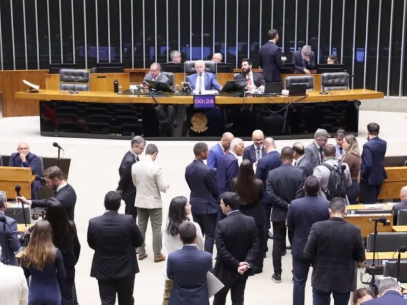 PEC das igrejas pode ter impacto de até R$ 50 bilhões