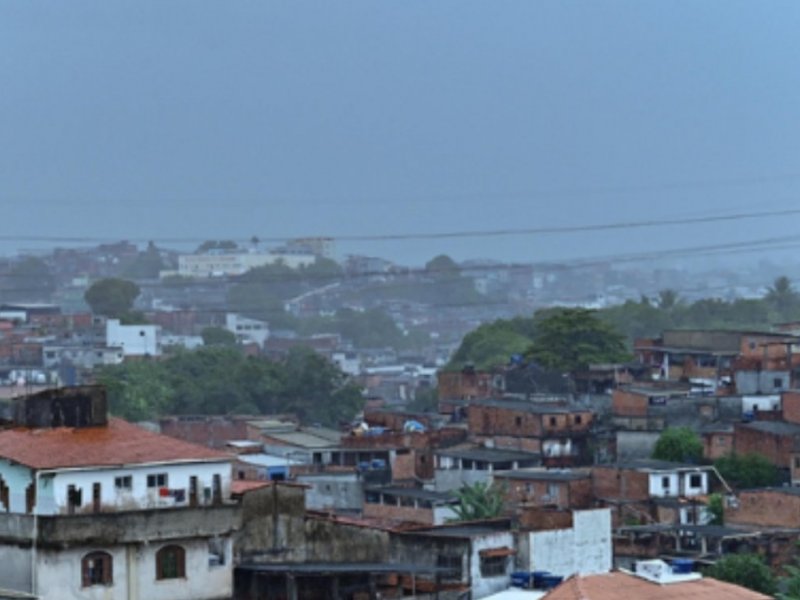 Frente fria se aproxima e Salvador registra aumento de nuvens nesta quarta; confira previsão