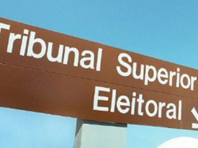 Roraima define governador e vice em eleição suplementar neste domingo